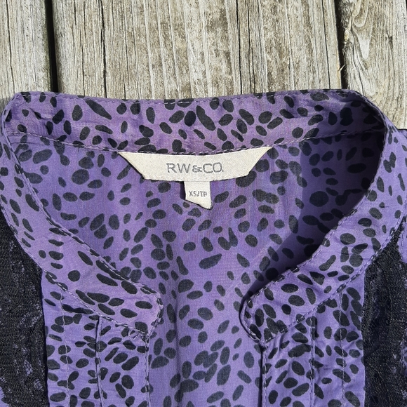 Ruffle-Sleeve Blouse - Picture 2 of 5